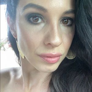 Meet your Posher, Lindsey